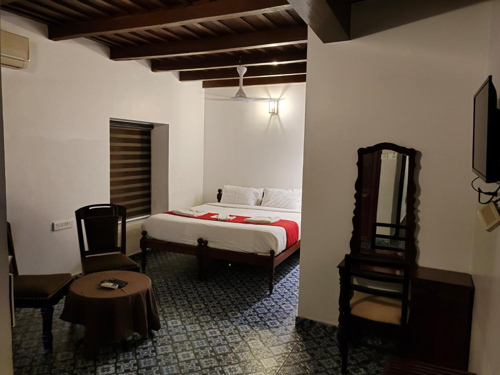 Napier Heritage By Velvet Hotels Kochi Eksteriør billede